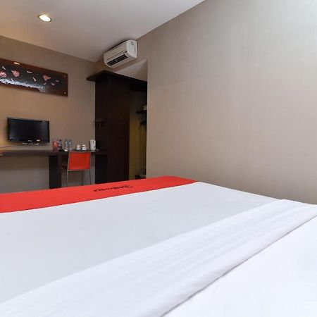 Reddoorz Plus @ Raya Legian Eksteriør bilde