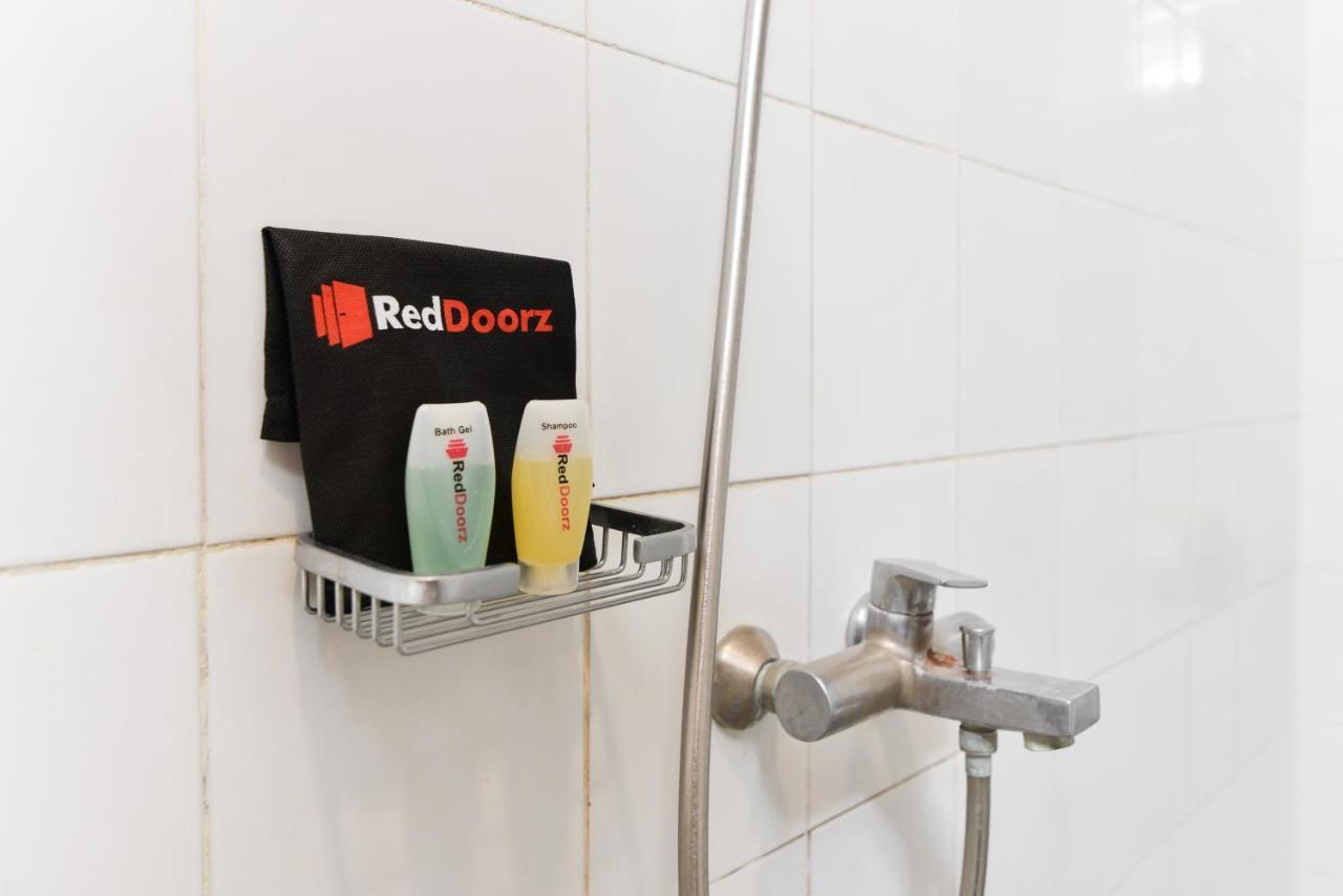 Reddoorz Plus @ Raya Legian Eksteriør bilde
